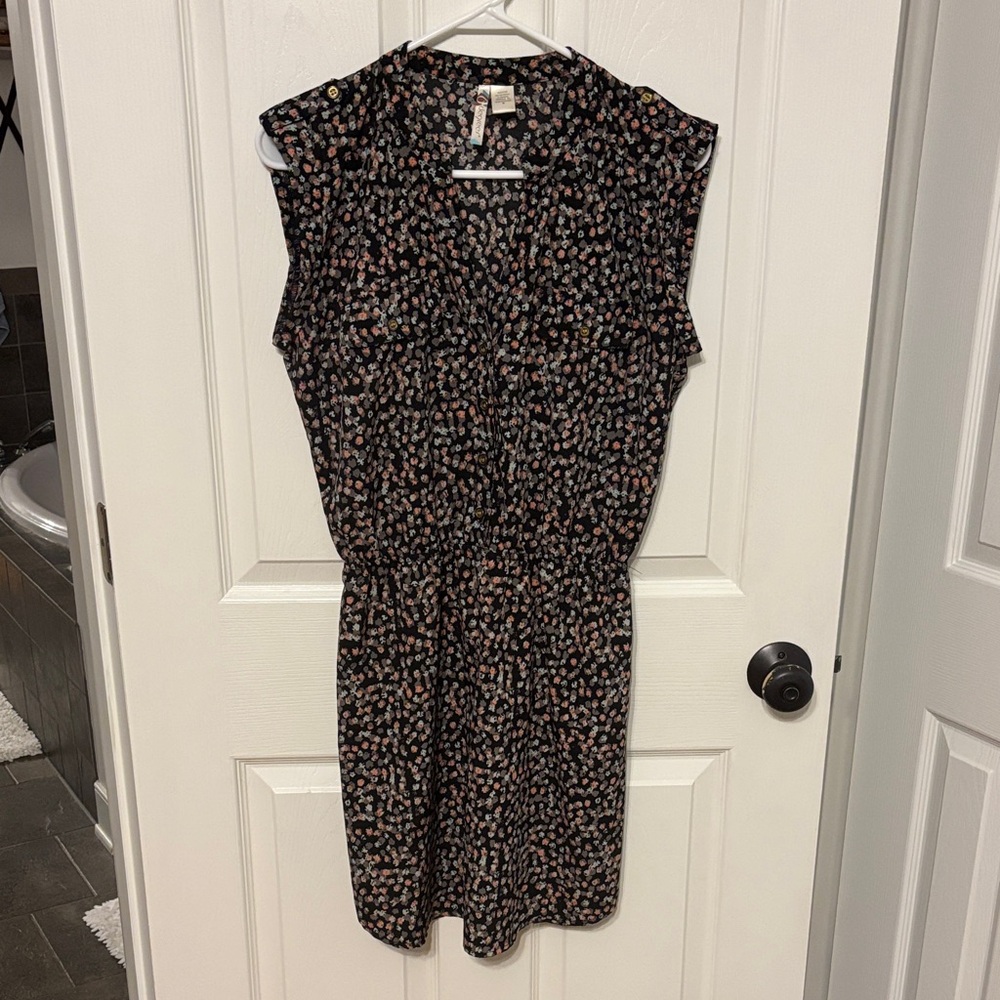 Black and Pink Print Dress
